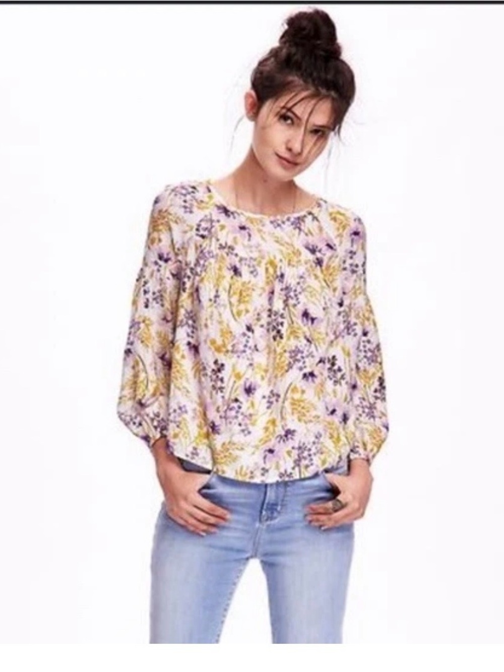 Old Navy Cotton Floral Balloon-Sleeve Blouse in White, Yellow & Purple - XL